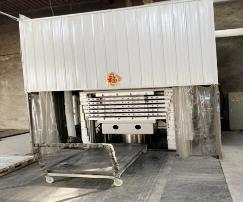 設備展示（Equipment display）